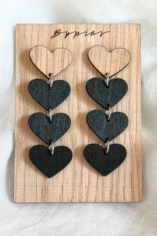 Oak heart earrings, black