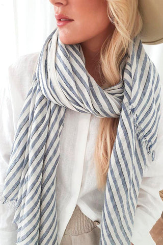 Victoria scarf, blue stripe